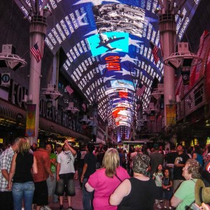 Beleuchteter Himmel in der Fremont Street Beleuchteter Himmel in der Fremont Street