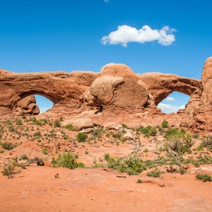 Zwei große Bögen im Arche Nationalpark