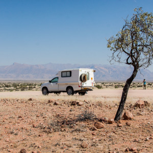 Schotterpiste Richtung Brandberg Schotterpiste Richtung Brandberg