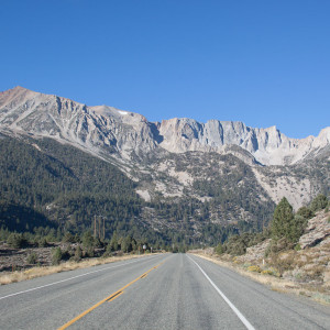 Unterwegs über den Tioga Pass Unterwegs über den Tioga Pass