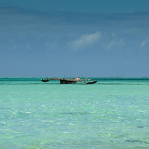 Leuchtend blaues Meer Leuchtend blaues Meer