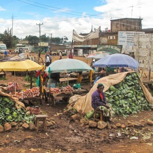 Straßenszene auf dem Weg zum Lake Nakuru Straßenszene auf dem Weg zum Lake Nakuru