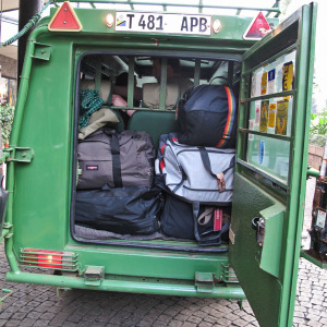 Vollgepackter Jeep Vollgepackter Jeep