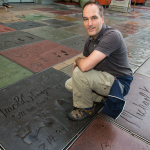 Franky mit den Abdrücken von Arnold Franky mit den Abdrücken von Arnold