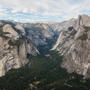 Panoramablick ins Yosemite Valley Panoramablick ins Yosemite Valley