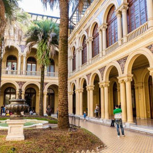 Der Innenhof im Casa Rosada