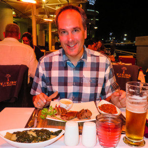 Draussen essen an der Waterfront