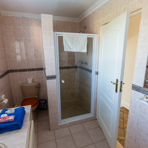 Badezimmer im Atlantic Guest House