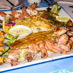 Leckere Fischplatte im Anchorage Restaurant