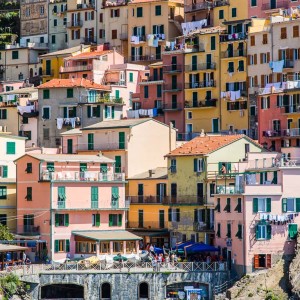 verschachtelte Häuser in Manarola