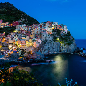 Zur blauen Stunde in Manarola