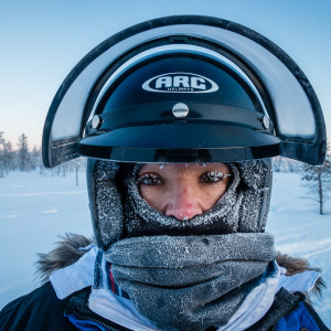 Nadine völlig eingemummelt Nadine völlig eingemummelt
