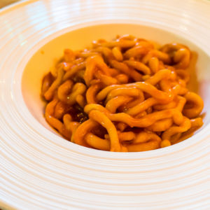 Hausgemachte Picis in der Trattoria Di Fiorella