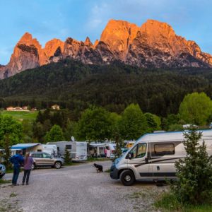 Alpenglühen auf dem Campingplatz Alpenglühen auf dem Campingplatz