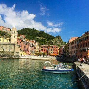 Am Hafen von Vernazza